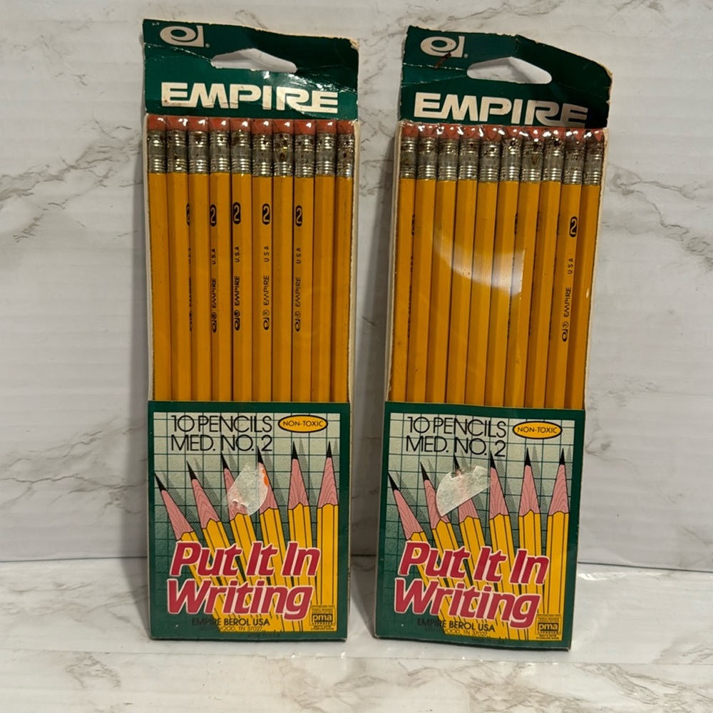 20 Vintage Empire Berol Put It In Writing Med. #2 Pencils - NOS no2 bundle